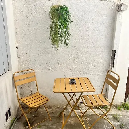 Daire O Petit Charme Nîmes